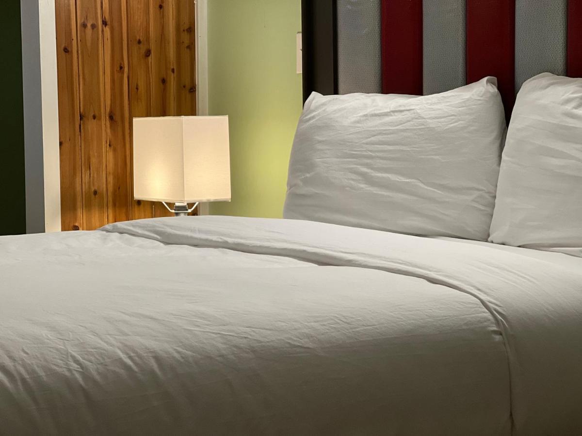 Chateau Suites Norristown Eksteriør bilde